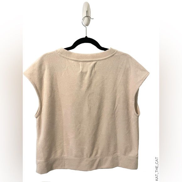 NWT Calvin Klein Women’s Cream V-neck Vest - Size M - Picture 2 of 11